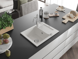Mexen Enzo granitový dřez s 1 komorou, odkapávačem a kuchyňskou baterií Carla, bílý - 6506-20-670700-00