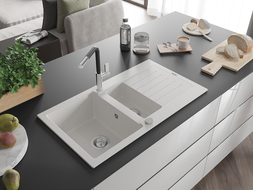 Mexen Matias žulový dřez 1,5-komorový s odkapávačem a kuchyňskou baterií Flora, bílý - 6502-20-670401-07