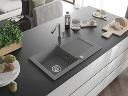 Mexen Pablo jednokomorový žulový dřez s odkapávačem a kuchyňskou baterií Flora, šedý - 6510-71-670401-06