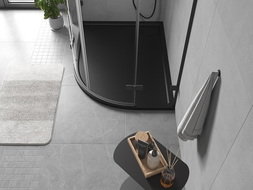 Mexen Flow asymetrická půlkruhová sprchová vanička slim levá 90 x 80 cm, černý mat - 46Q708090L